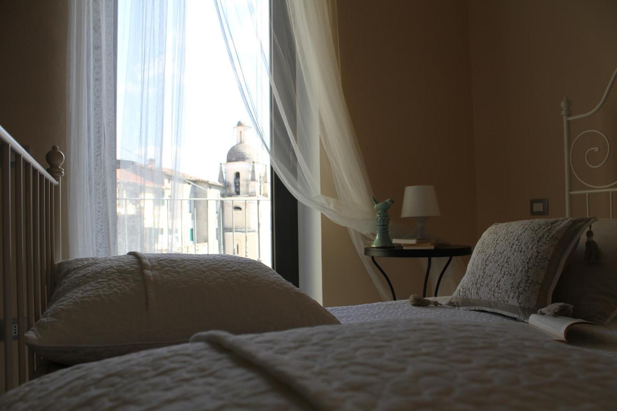 Al Castello Da Annamaria Guest House Beverino Room photo